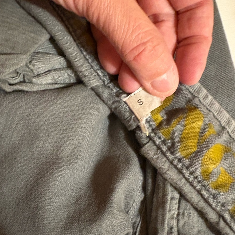 LAST CHANCE | Da-Nang olive green embroidered Y2K cargo-style pants - Picture 3 of 12